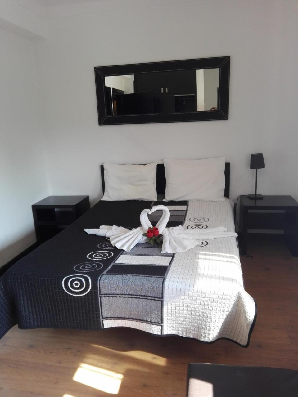 Resedencial Centro Bed and Breakfast Vimioso Buitenkant foto