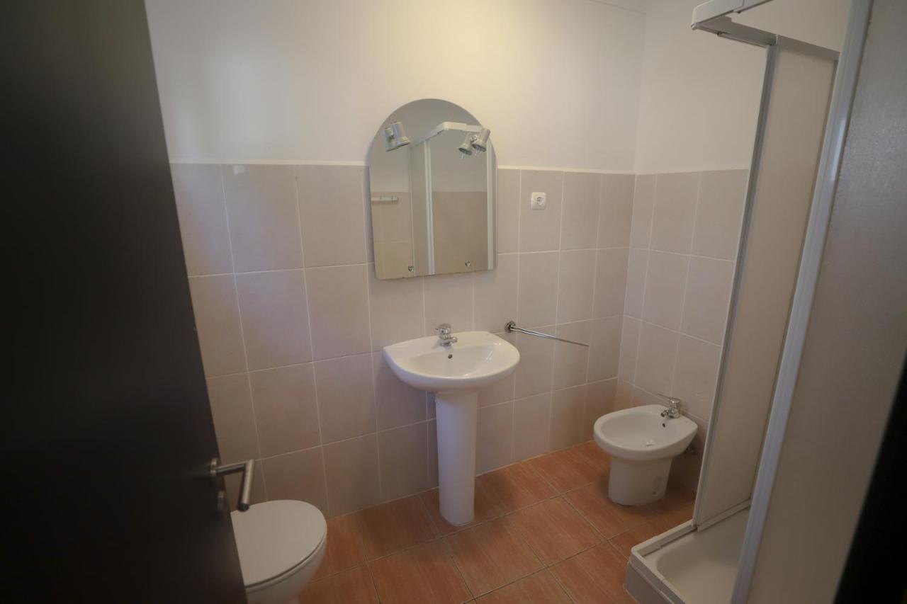 Resedencial Centro Bed and Breakfast Vimioso Buitenkant foto